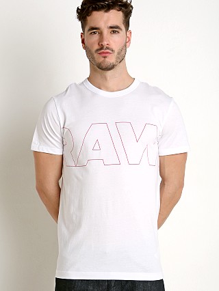 Model in white G-Star RC Kremen T-Shirt