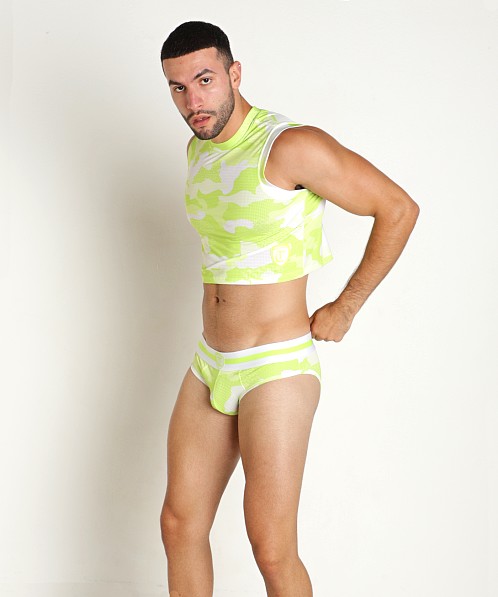 Timoteo Sport-Fit Camo Crop Top Green