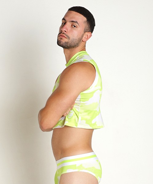 Timoteo Sport-Fit Camo Crop Top Green