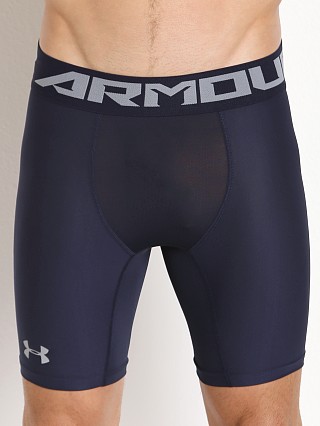 Model in midnight navy Under Armour 2.0 Mesh Front Compression Short