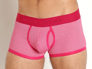 Model in fuchsia Modus Vivendi Country Boxer