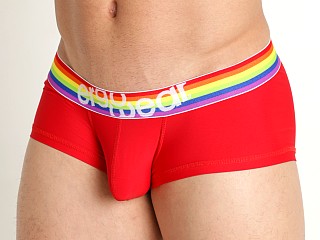 Model in pride/red Ergowear MAX XV Boxer