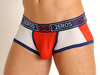 Model in lithium 2EROS Reaktiv Mesh Trunk