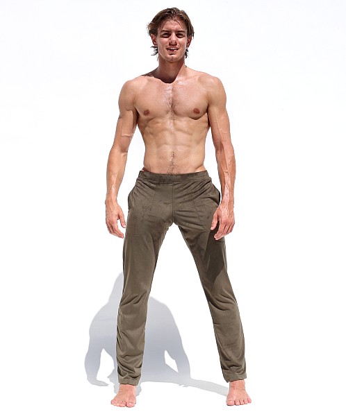 Rufskin Stephan Stretch "Suede" Straight Leg Pant Moss