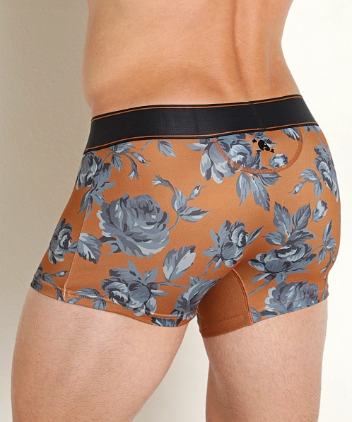 Skull & Bones Trunk Mood Rose Print