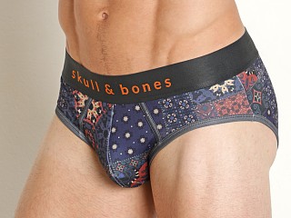 Model in patchwork print Skull & Bones Brief