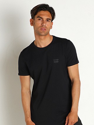 Model in black Nasty Pig Brandmark T-Shirt