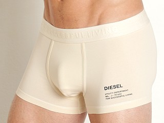 Model in cream Diesel Damien Trunk