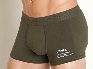 Model in khaki Diesel Damien Trunk