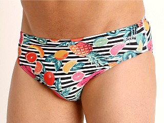 Model in fusion coral fruits Speedo Endurance Print Swim Brief