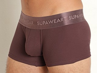 Model in peppercorn Supawear Ribbed Trunk