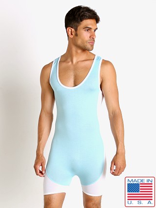 Model in glacier blue Go Softwear Body 2 Extreme Singlet