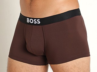 Model in dark brown Hugo Boss Trunk ID