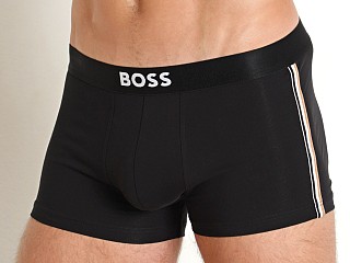 Model in black Hugo Boss Essential Boxer