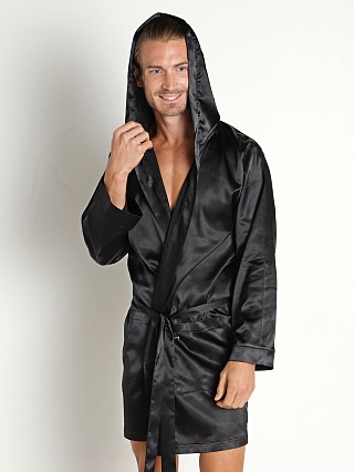 Model in black Modus Vivendi Core Satin Robe