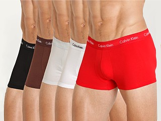 Model in rouge/deep mahogany/white/lunar rock/black Calvin Klein Cotton Stretch Low Rise Trunk 5-Pack Multi