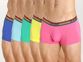 Model in carmine rose/sulphur spring/mint/blue topaz/dazzling blue 2xist Pride Stretch No Show Trunk 5-Pack Multi