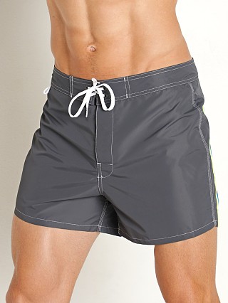 Model in midnight Sundek 14" Classic Low-Rise Boardshort