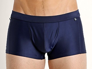 Model in navy Tulio Solid C-Ring Swim Trunk