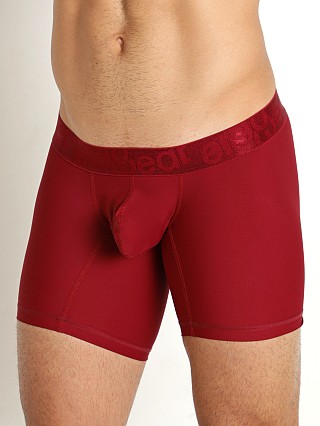 Model in burgundy Ergowear MAX XV Midcut