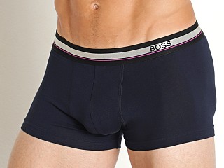 Model in navy Hugo Boss Response Trunk