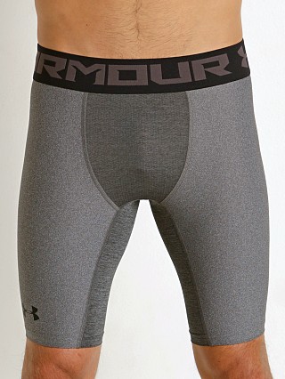 Model in carbon heather Under Armour Heat Gear 2.0 Compression Short