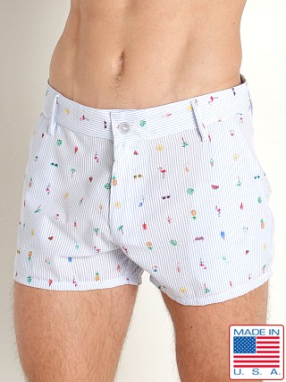 Model in summer vacation LASC Seersucker 3" Shorts