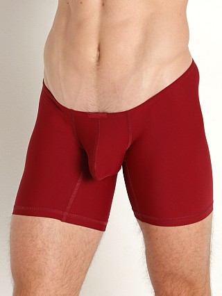 Model in burgundy Ergowear X4D Midcut