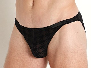 Model in black Modus Vivendi Houndstooth Low Cut Brief