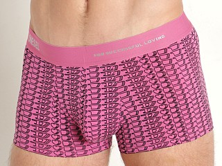 Model in bubble gum Diesel Damien Trunk