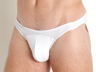 Model in white Modus Vivendi Jeans Low Cut Brief