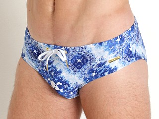 Model in print Skull & Bones Indigo Bandana Swim Brief