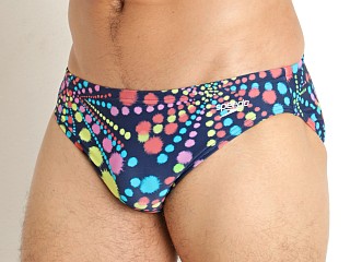 Model in dot burst Speedo Eco Flex Beachstar 2" Swim Brief