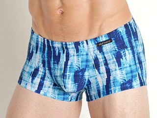 Model in wave print Olaf Benz Blu 2250 Beach Swim Trunk