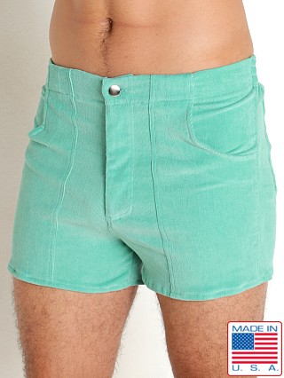 Model in spearmint Go Softwear Pacific Corduroy Short