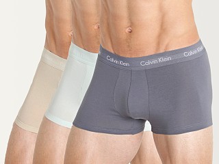 Model in dragon fly/mudstone/asphalt grey Calvin Klein Cotton Stretch Low Rise Trunk 3-Pack Dragon/Mudston