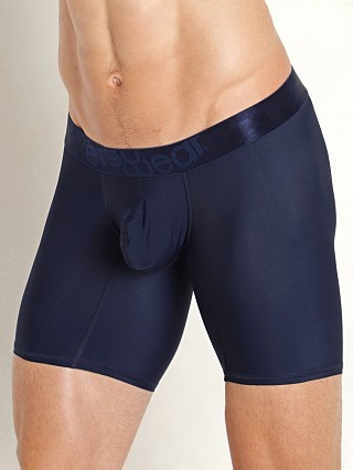 Model in navy blue Ergowear MAX XX Midcut