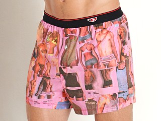 Model in pink print Diesel Stark Boxer