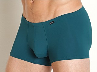 Model in emerald Olaf Benz Red 2307 Contoured Microfiber Trunk