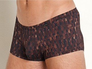 Model in scale brown Olaf Benz Red 2308 German Microfiber Trunk