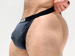 You may also like: Rufskin Edwin Matte Nylon Sport Thong Lead Grey