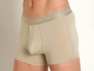 Model in coconut husk 2xist Dream Low-Rise Trunk